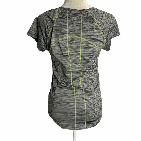 Lativ Active Wear Athletic Short Sleeve Shirt 17PE - Picture 4 of 7